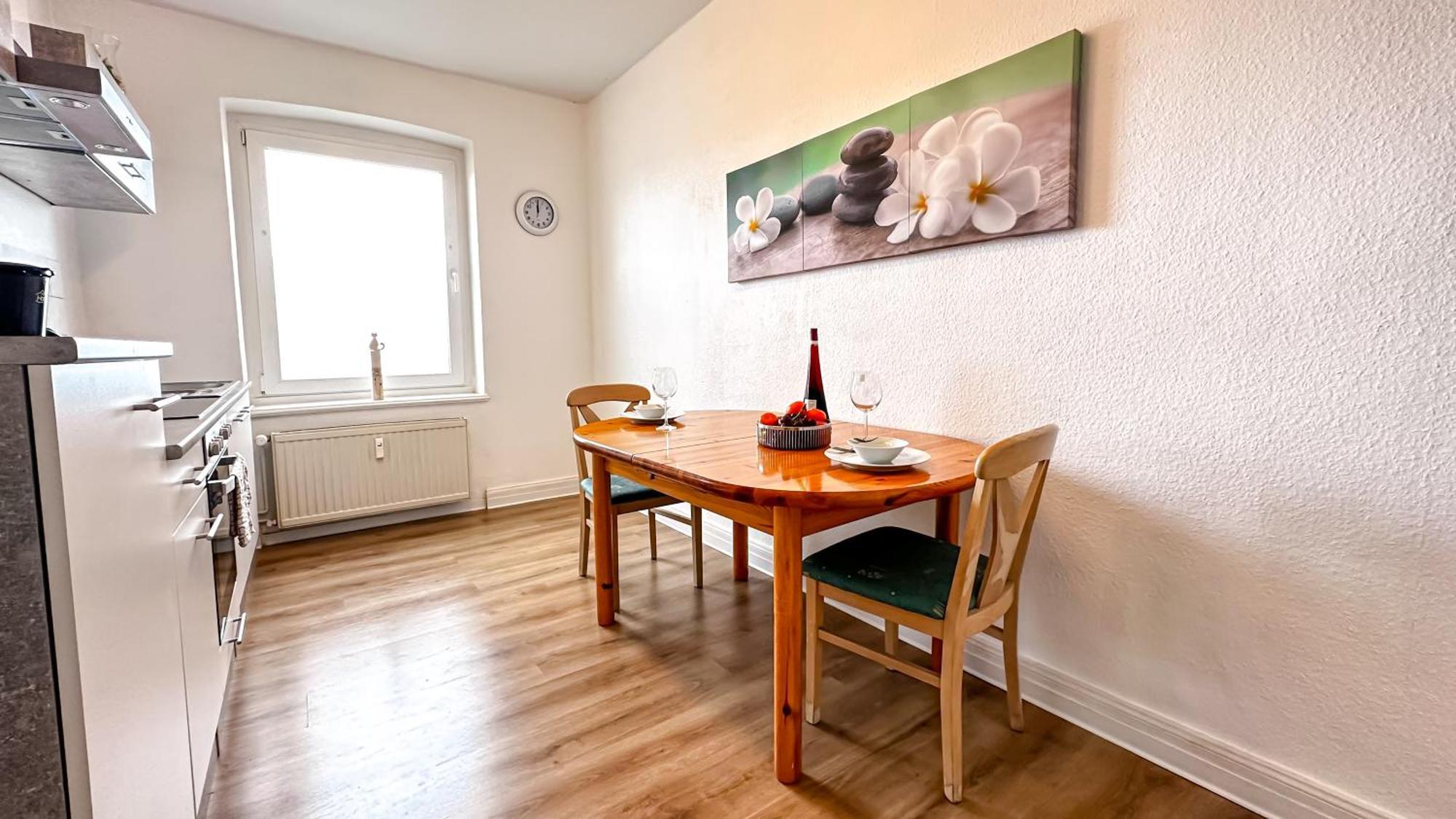 Zentrale Ferienwohnung Mit Gartennutzung Schwerin  Exterior foto