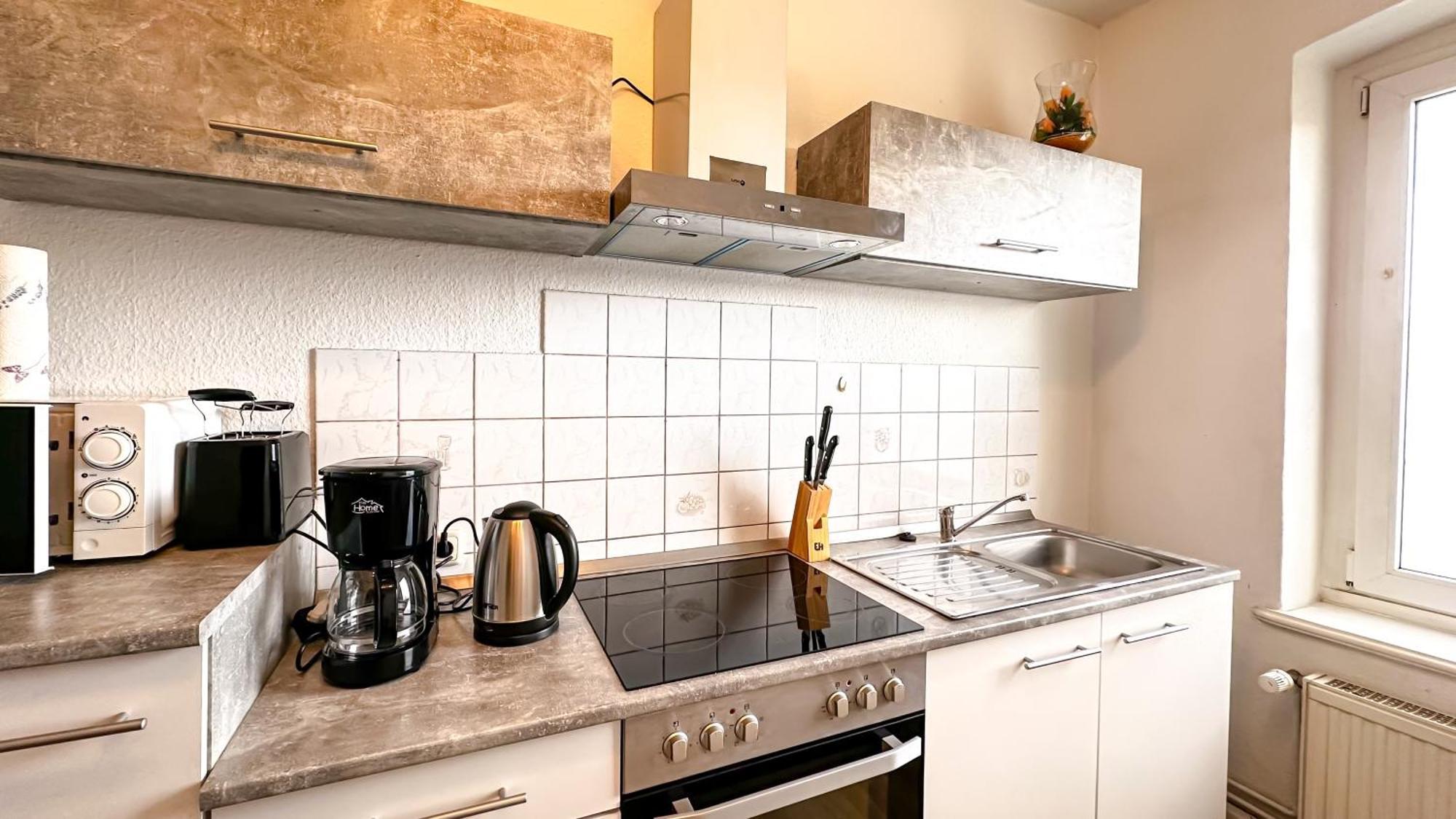 Zentrale Ferienwohnung Mit Gartennutzung Schwerin  Exterior foto